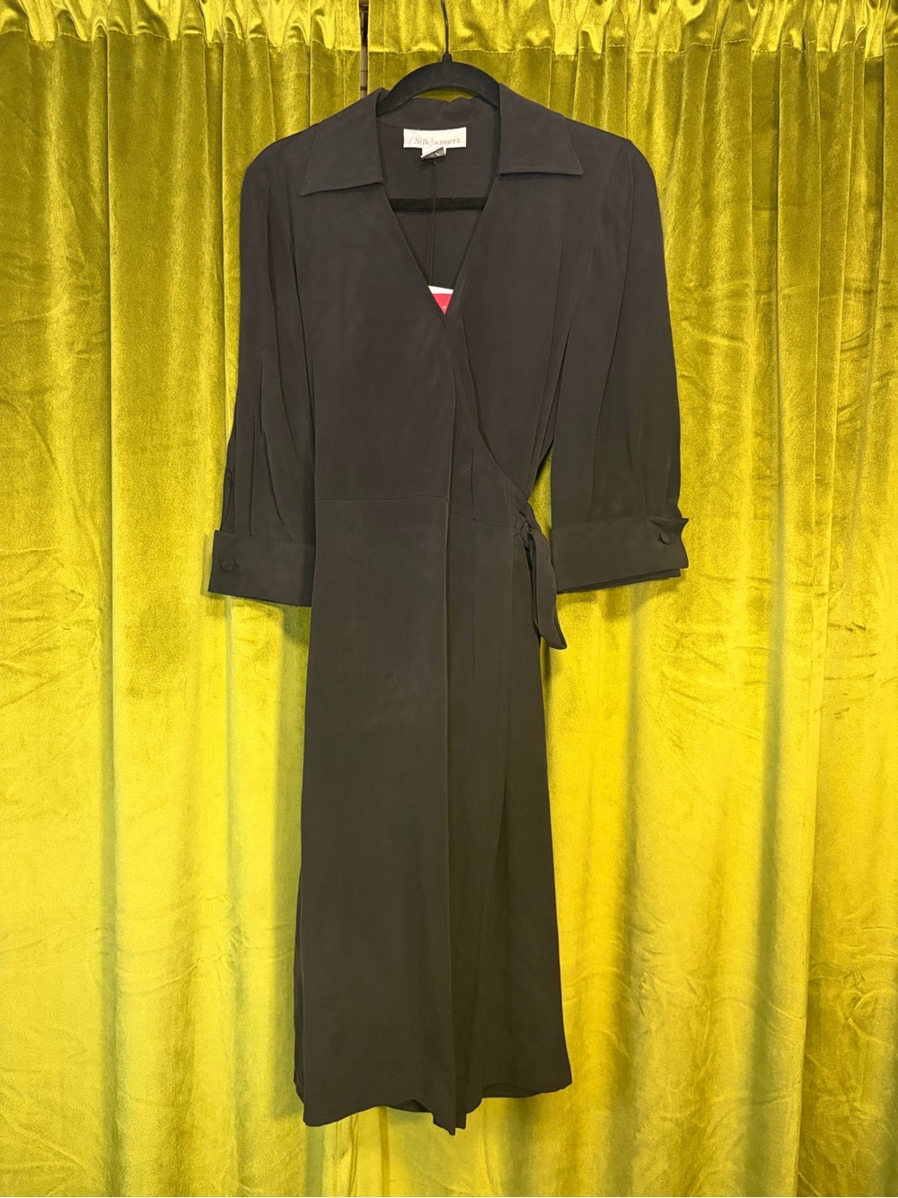 NWT 90s Deadstock Silk Assets by Diane Von Furstenberg Black Silk Wrap Dress XS
